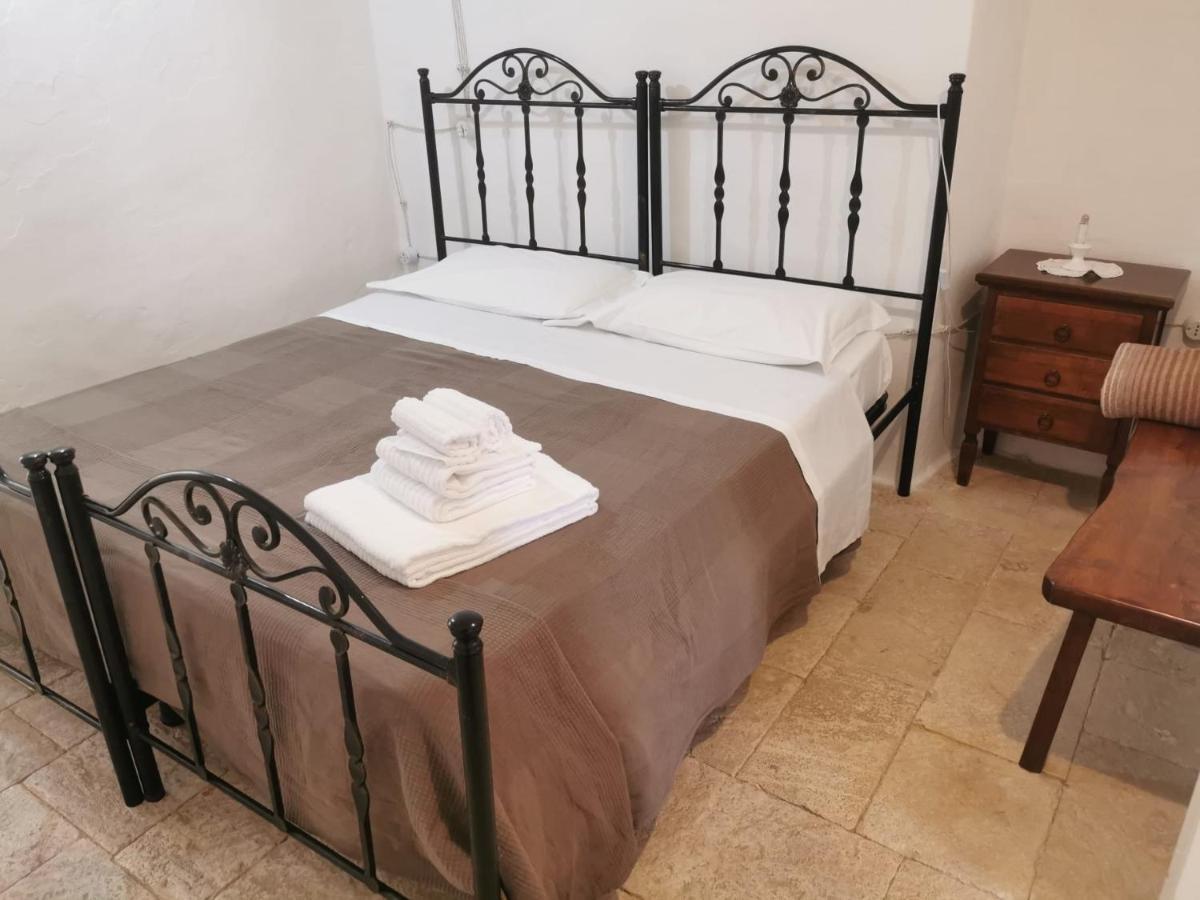 Dimore E Trulli Dell'Aia Antica Alberobello Exterior foto