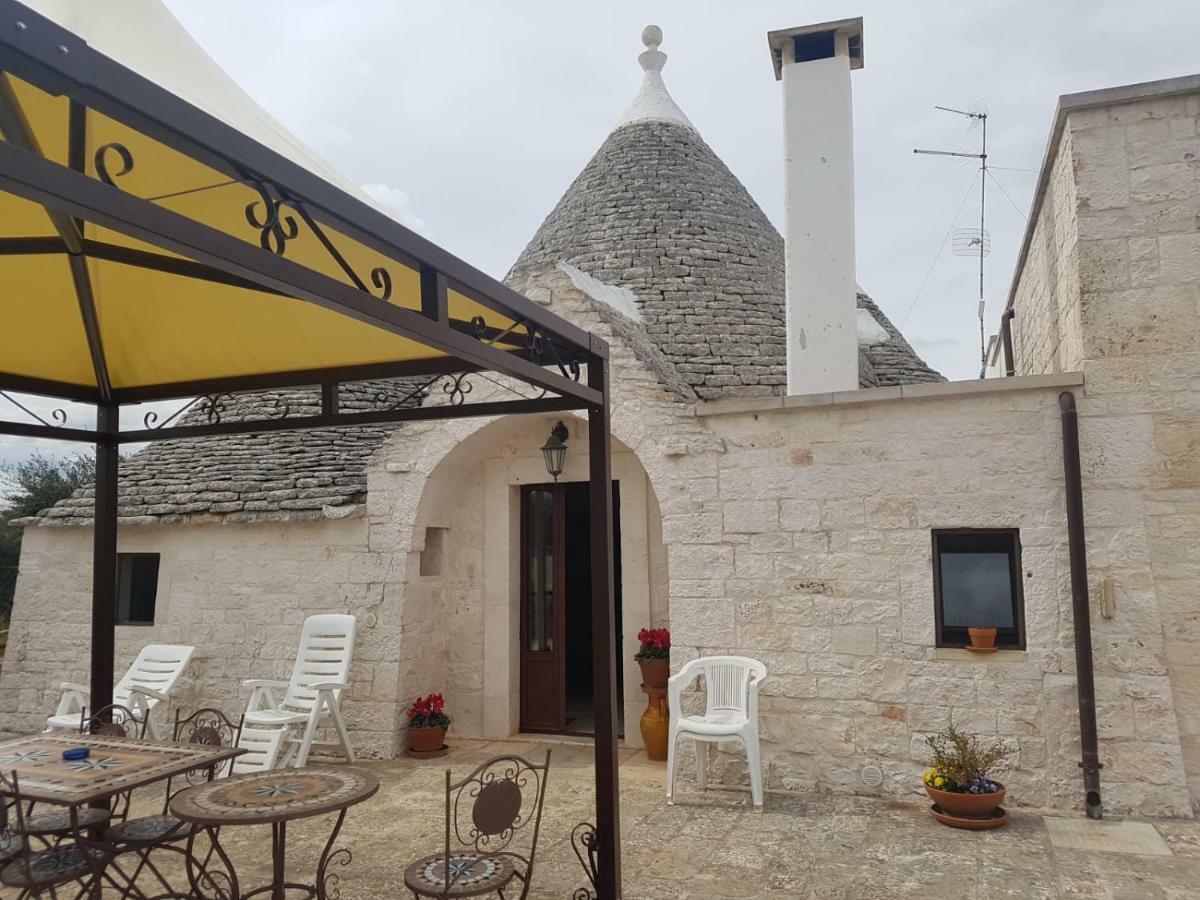 Dimore E Trulli Dell'Aia Antica Alberobello Exterior foto